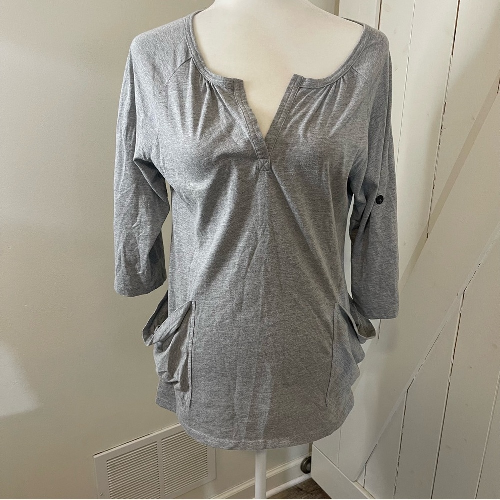 SUNDANCE Slouchy Pocket Grey 3/4 Sleeve Shirt Medium